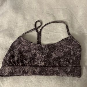 Lululemon Flow Y Bra